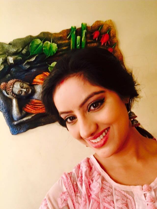 Deepika Singh - Wiki, Salary, Husband, Pics, Age, Height, TV Shows