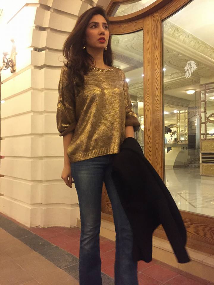 Mahira Khan - Hot Pics, Husband, Wiki, Son, Age, Height, Trivia